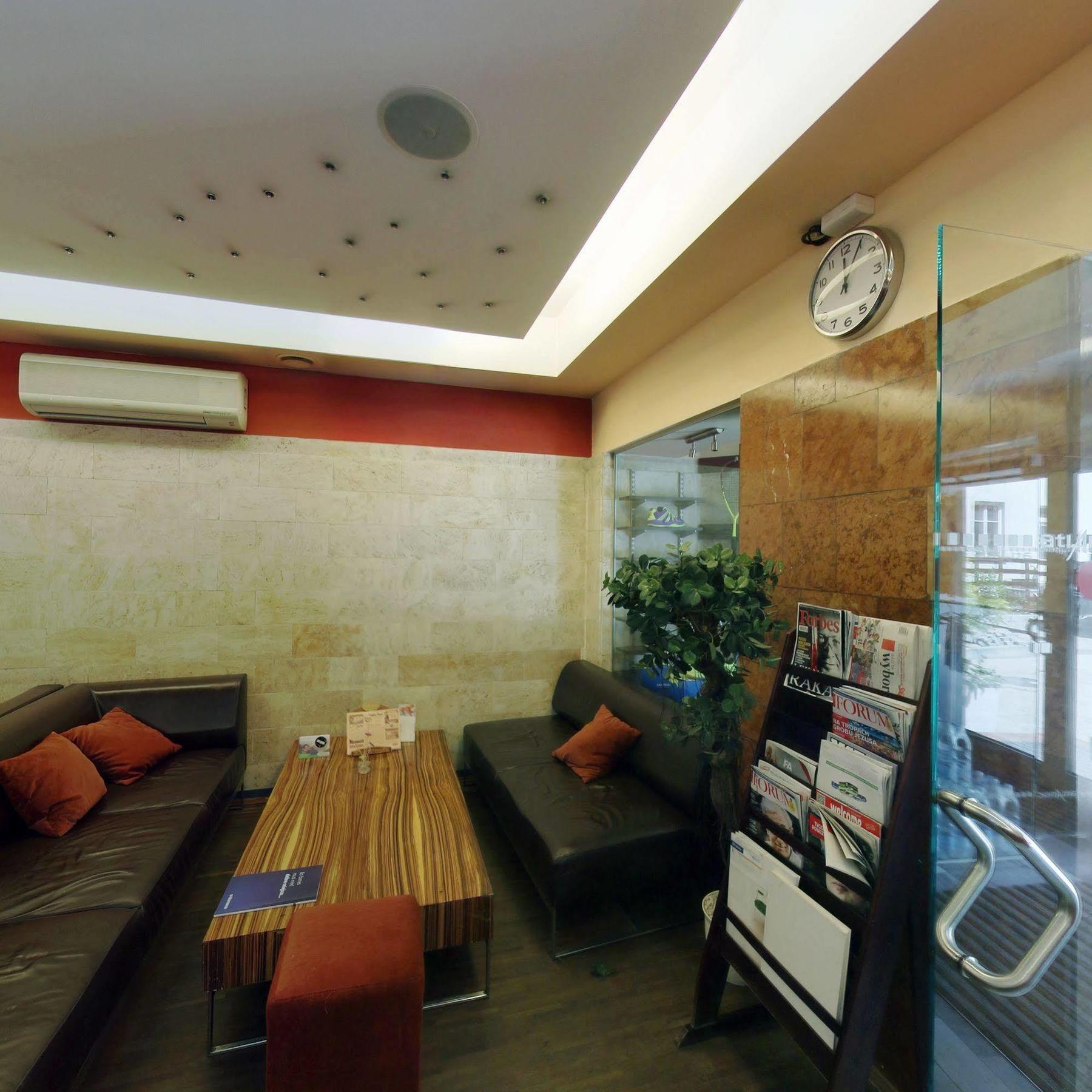 大西洋公寓式酒店 克拉科夫 外观 照片
